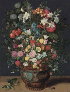 1428782583_bouquet-of-flowers-in-a-vase-with-sculpt.jpg
