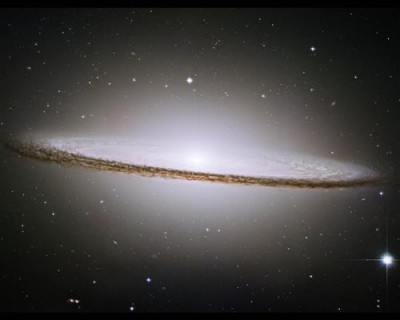 Постер Космос на холсте - the sombrero galaxy  				 - галактика Сомбреро