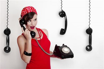 Постер Ретро на холсте - The girl with the phone  				 - Девушка с телефоном