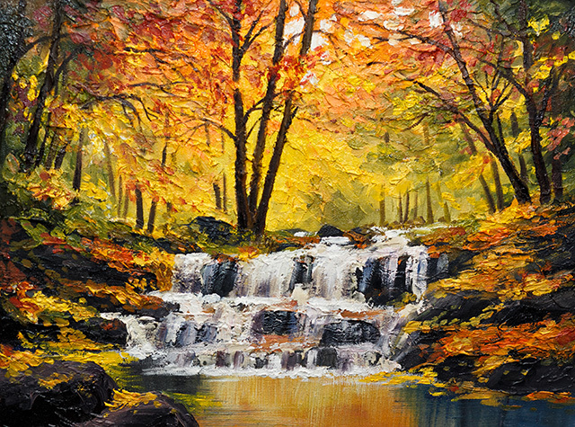 Лесной водопад осенью